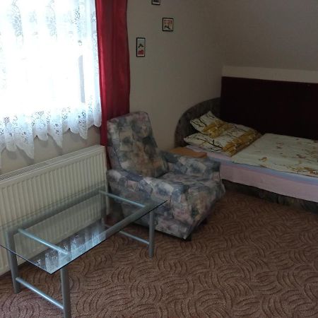 Holiday Apartmanhaz Залакарош Екстер'єр фото