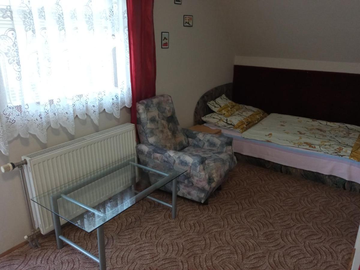 Holiday Apartmanhaz Залакарош Екстер'єр фото